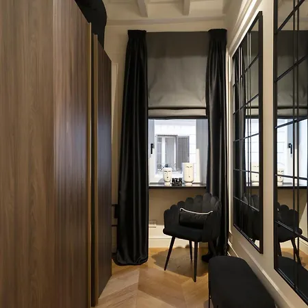 Acque Romane Maison Trevi Crociferi